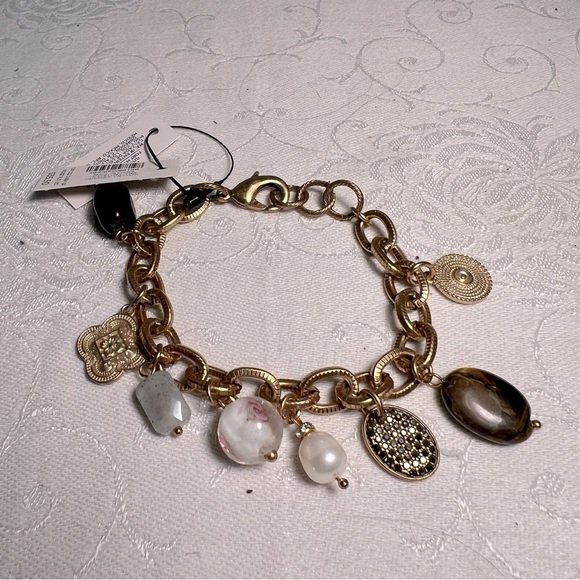 Chico’s Charm Bracelet Brushed Gold Tone Chain Charms & Stones - Picture 1 of 5
